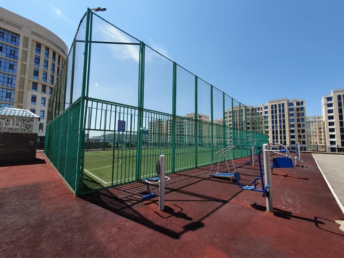 Ernaz Plus Apartments: Promenade Expo Asztana Kültér fotó