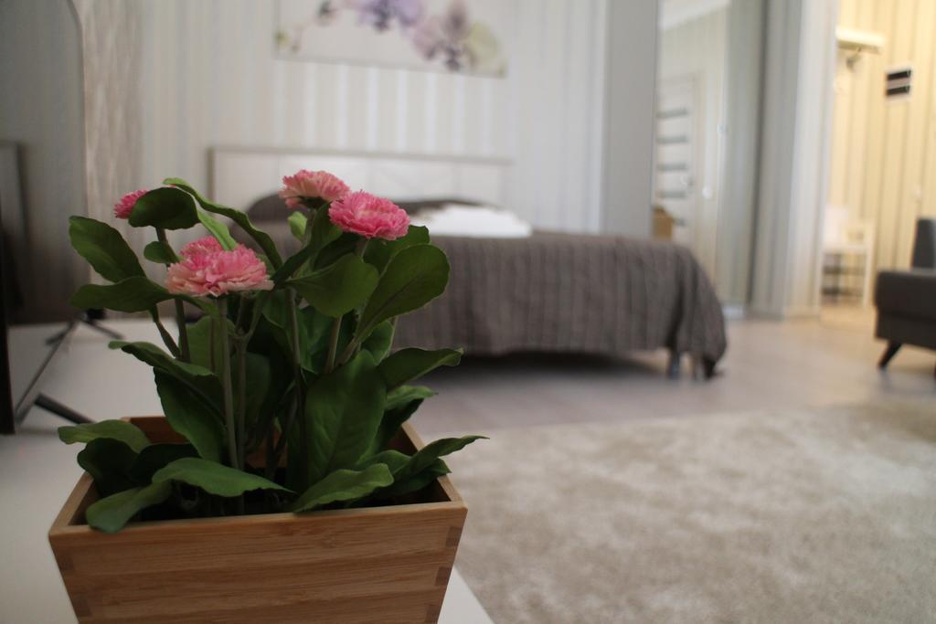 Ernaz Plus Apartments: Promenade Expo Asztana Kültér fotó